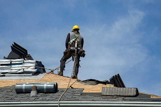 Professional Gutter Installation technician working in Englewood, OH